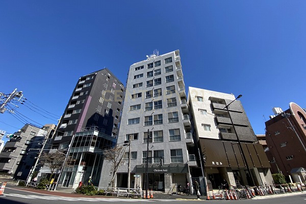 1LDK Apartment to Buy in Meguro-ku Interior