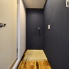 1K Apartment to Rent in Osaka-shi Chuo-ku Equipment