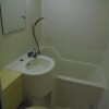 2DK Apartment to Rent in Shinagawa-ku Bathroom