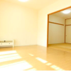 3LDK Apartment to Buy in Yokohama-shi Tsurumi-ku Living Room