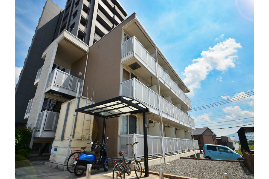1K Apartment to Rent in Kitakyushu-shi Yahatanishi-ku Exterior