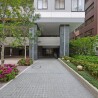2LDK Apartment to Rent in Minato-ku Exterior