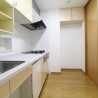 2SLDK Apartment to Rent in Shibuya-ku Kitchen