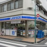 1K Apartment to Rent in Toshima-ku Convenience Store