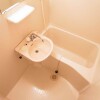 1K Apartment to Rent in Inagi-shi Bathroom