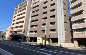 1K {building type} in Akasaka - Fukuoka-shi Chuo-ku