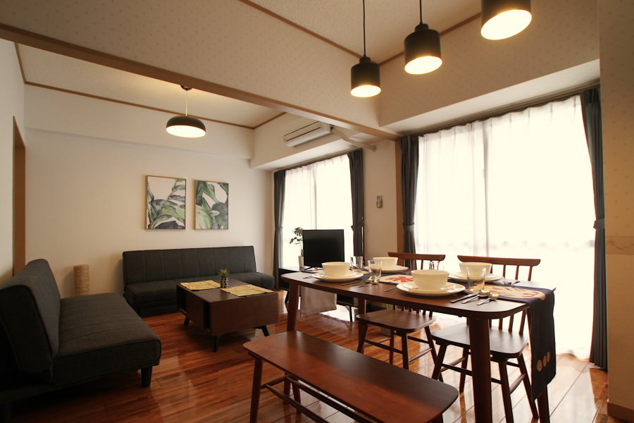 2LDK Apartment to Rent in Naha-shi Living Room