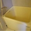 1R Apartment to Rent in Osaka-shi Higashinari-ku Bathroom