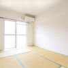 2K Apartment to Rent in Iwakuni-shi Interior