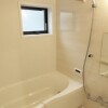1LDK House to Rent in Minato-ku Bathroom