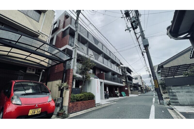 1R Apartment to Buy in Kyoto-shi Kamigyo-ku Exterior