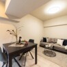 1DK Apartment to Buy in Bunkyo-ku Living Room
