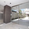 1K Apartment to Rent in Fuchu-shi Entrance Hall