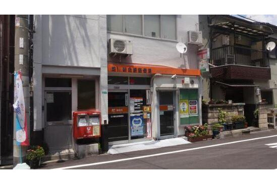 1K Apartment to Rent in Osaka-shi Yodogawa-ku Post Office