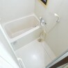 2K Apartment to Rent in Yokohama-shi Kanagawa-ku Bathroom