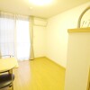 1K Apartment to Rent in Osaka-shi Hirano-ku Living Room