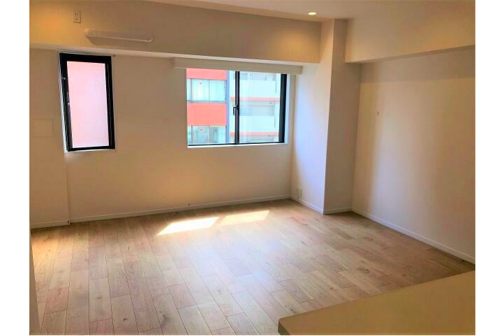 2LDK Apartment to Buy in Setagaya-ku Living Room