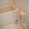 3DK Apartment to Rent in Chiba-shi Hanamigawa-ku Bathroom
