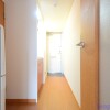 1K Apartment to Rent in Chigasaki-shi Entrance