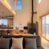 福冈市西区出售中的6LDK独栋住宅房地产 起居室