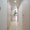 3LDK Apartment to Buy in Meguro-ku Entrance Hall