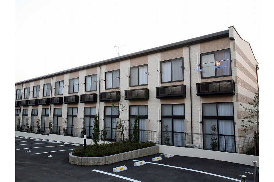 1K Apartment to Rent in Sakai-shi Naka-ku Exterior