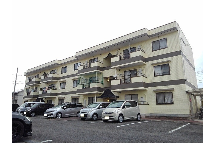 3DK Apartment to Rent in Kofu-shi Exterior