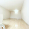 1R Apartment to Rent in Kawasaki-shi Saiwai-ku Interior