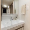 1DK Apartment to Rent in Koto-ku Washroom