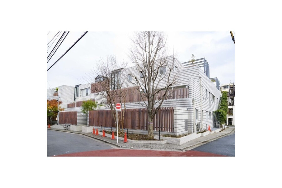 4SLDK Apartment to Rent in Shibuya-ku Exterior