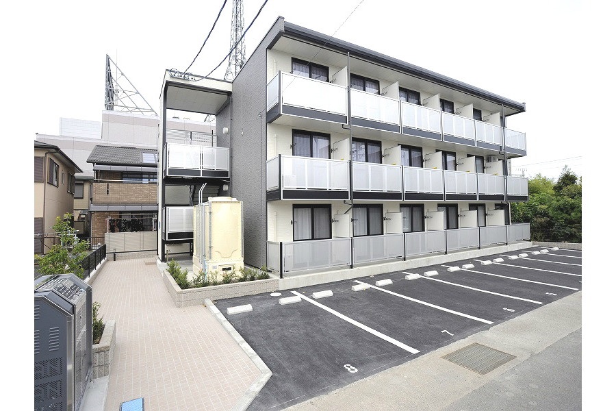 1K Apartment to Rent in Yaizu-shi Exterior