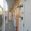1K Apartment to Rent in Osaka-shi Sumiyoshi-ku Entrance Hall