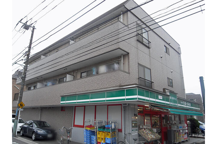 2DK Apartment to Rent in Yokohama-shi Tsurumi-ku Exterior