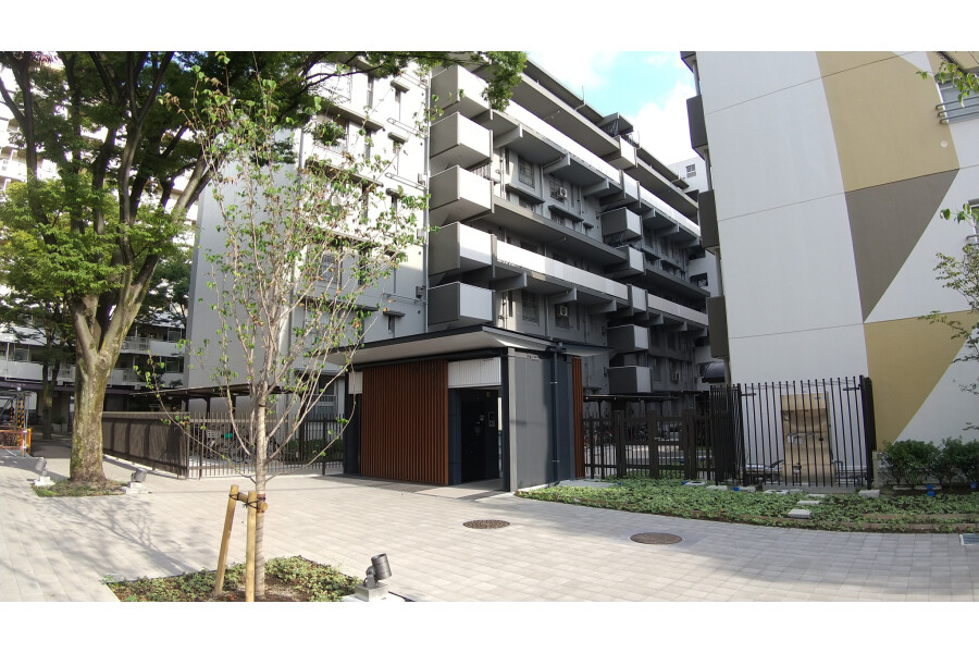 2DK Apartment to Rent in Nagoya-shi Atsuta-ku Exterior
