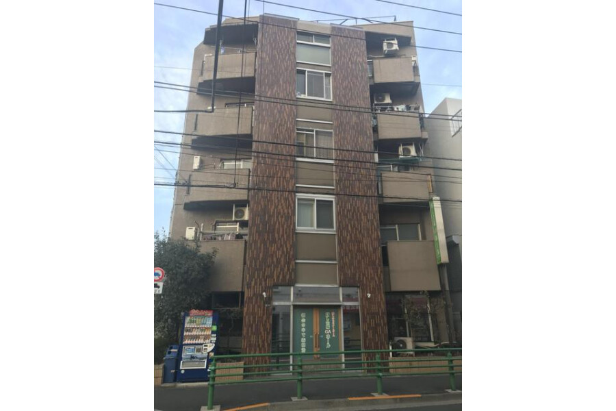2K Apartment to Buy in Kita-ku Exterior