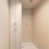 2LDK Apartment to Buy in Osaka-shi Kita-ku Washroom