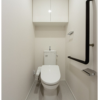 2SLDK Apartment to Rent in Setagaya-ku Toilet