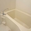 2DK Apartment to Rent in Ebina-shi Bathroom