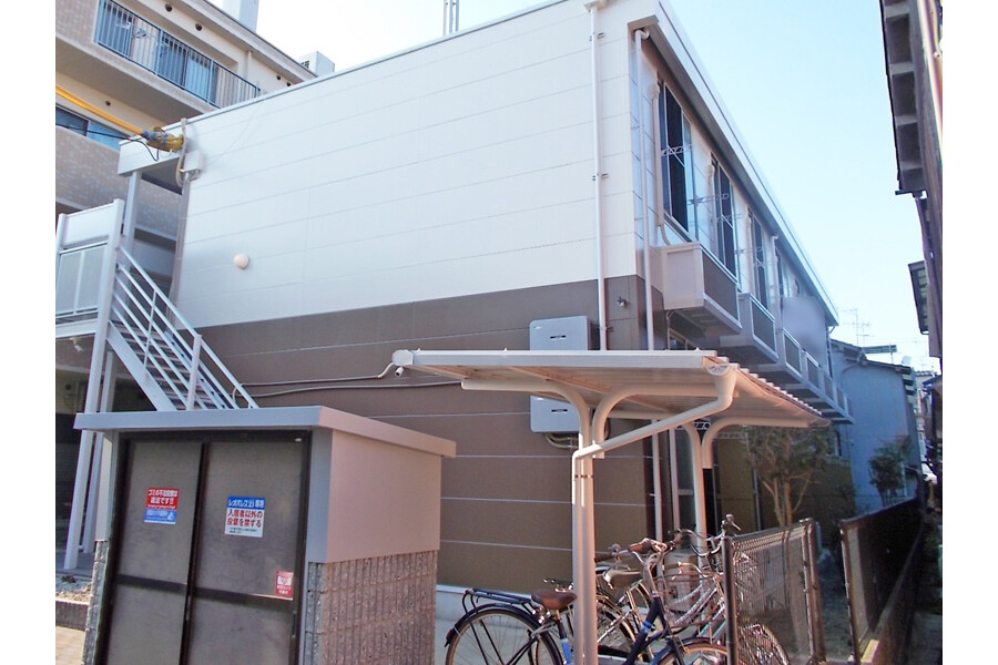 1K Apartment to Rent in Osaka-shi Higashisumiyoshi-ku Exterior