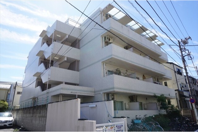 1R Apartment to Buy in Kawasaki-shi Kawasaki-ku Exterior