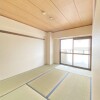 3LDK Apartment to Rent in Higashiosaka-shi Bedroom