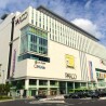 1K Apartment to Rent in Saitama-shi Urawa-ku Shopping Mall