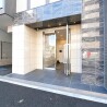 1K Apartment to Rent in Kawasaki-shi Saiwai-ku Entrance Hall