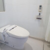 1DK Apartment to Rent in Chuo-ku Toilet