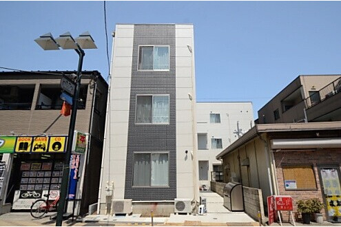 Shared Guesthouse to Rent in Nerima-ku Exterior