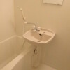 1K Apartment to Rent in Ashikaga-shi Bathroom