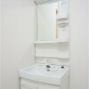 2K 아파트 to Rent in Shibuya-ku Washroom
