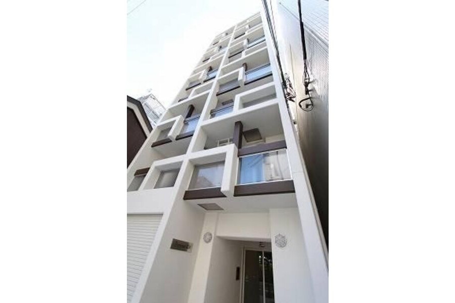 1SK Apartment to Rent in Osaka-shi Chuo-ku Exterior