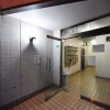 1K Apartment to Rent in Osaka-shi Minato-ku Entrance Hall