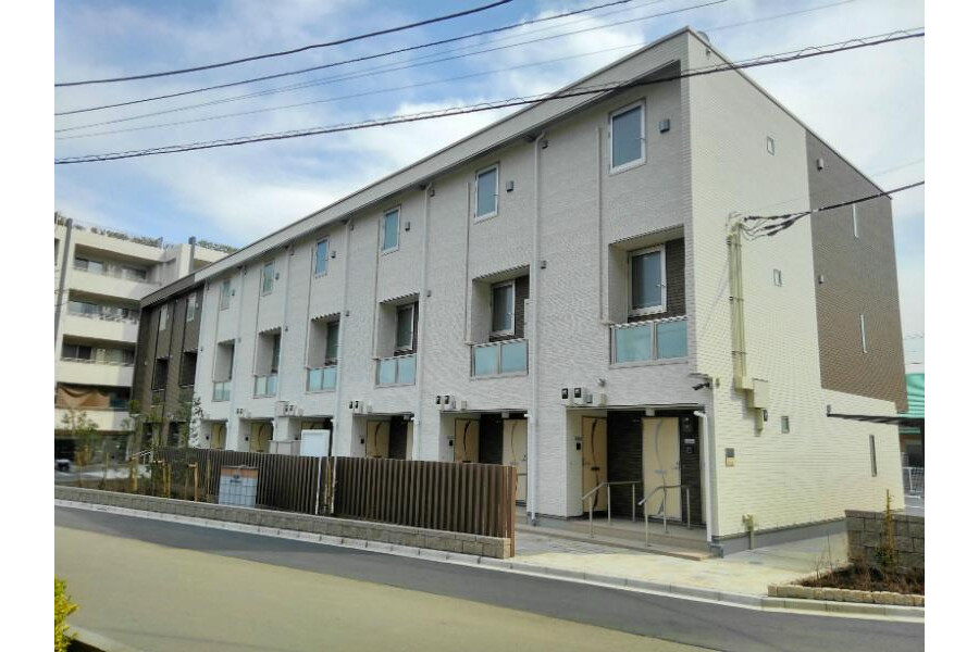 1R Apartment to Rent in Higashiyamato-shi Exterior